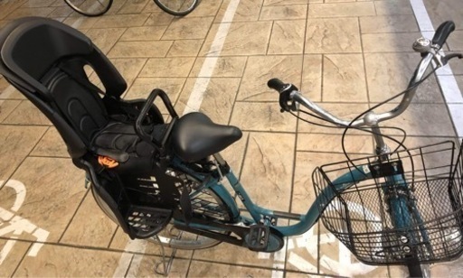 自転車　チャイルシート付き