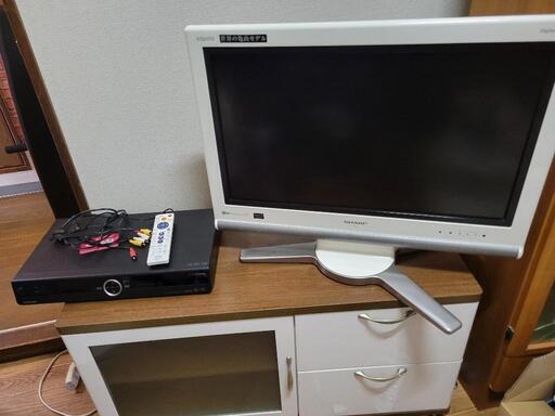 テレビ.dvdプレーヤー.テレビ台セット！