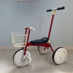 無印良品 三輪車 赤 別売りの白カゴ付き 舵取り棒 手押し棒
