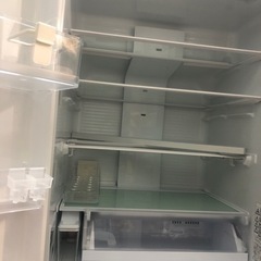 ✨値下げしました✨🌹冷凍冷蔵庫2021年式🌹の画像