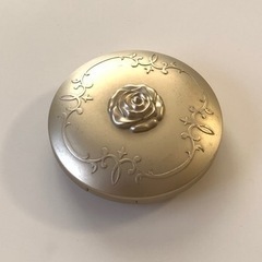 ANNA SUI コンパクトケース