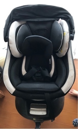 コンビ　チャイルドシート　6満円くらいしました