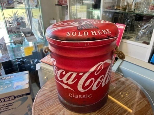 新品‼️コカコーラ‼️       スツール椅子（大）‼️インテリアに‼️収納に‼️