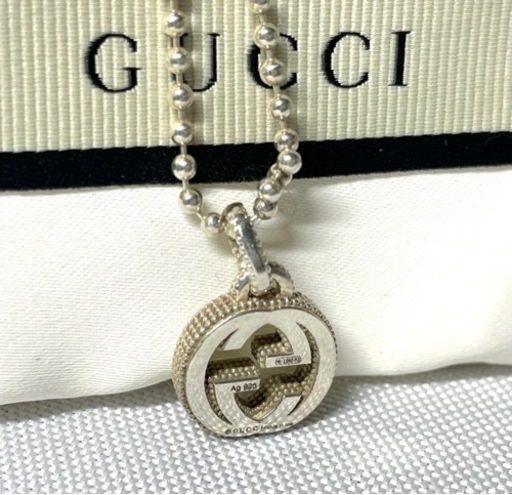 GUCCI グッチ インターロッキング フラワーモチーフ ボールチェーン GG