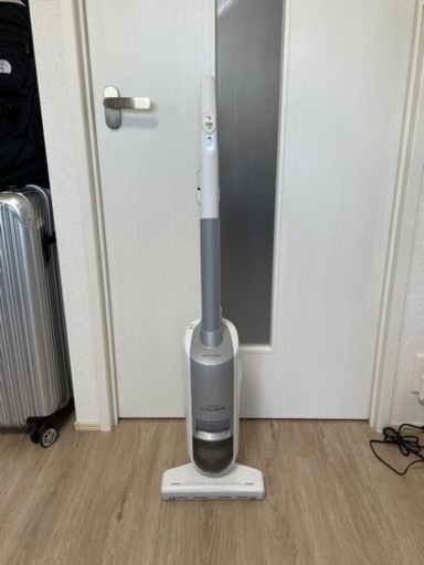 シャープサイクロン掃除機 EC-ST20 ステック掃除機サイクロン式小型