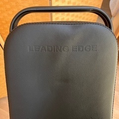 【引取】leading edge フラットベンチ　筋トレ　トレーニング　レザーの画像