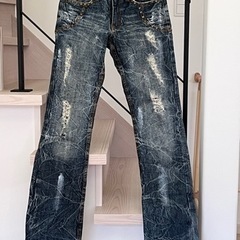 ダメージジーンズ‼️