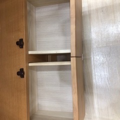 2枚扉引き出し付のハイタイプ書棚のご紹介です