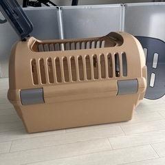 使用済　リッチェル　犬用クレートMサイズブラウン