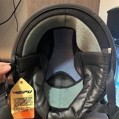 お譲り先決まりました。お値下げ。自転車用ヘルメットの画像