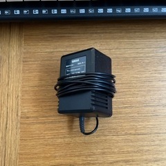 【終了】YAMAHA 電子ピアノ　譜面台・ACアダプター付きの画像