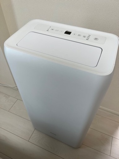 【ほぼ新品】アイリスオーヤマ ポータブルクーラー（冷風・温風・除湿・送風）