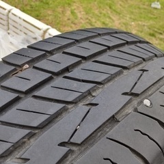 中古タイヤ　195/60/17 4本の画像