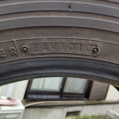 中古タイヤ　195/60/17 4本の画像