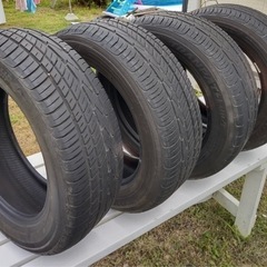 中古タイヤ　195/60/17 4本の画像