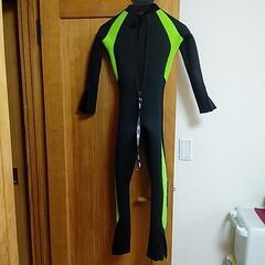 子供用ウェットスーツ（150センチ）の画像