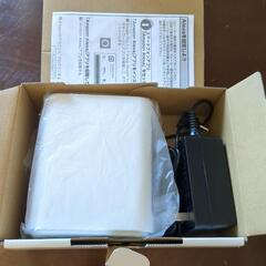 ※受け渡し予定者決定【無料】UQ WiMAX Home02白　wifiルータの画像