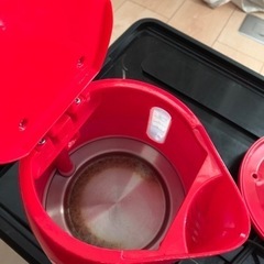 電気ケトルの画像