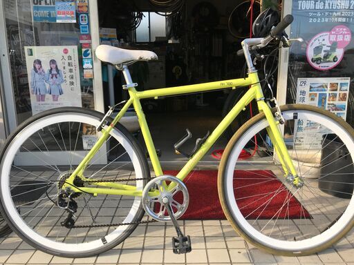 ディープリムがかっこいいクロスバイク　綺麗な中古です