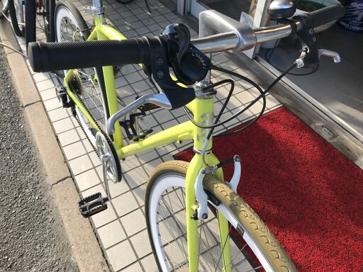 ディープリムがかっこいいクロスバイク　綺麗な中古です