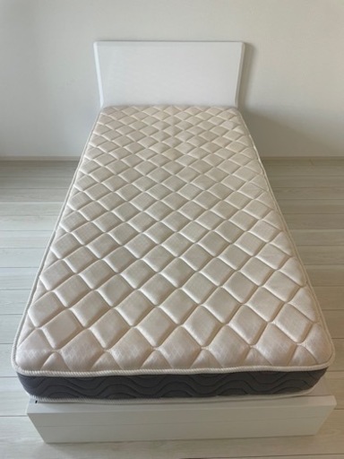 【ニトリ】シングルベッドフレーム（マットレス付:インテリアハーツ）　　　　　　※7月21日までの出品でそれ以降は処分します