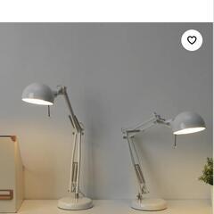 IKEA　白いデスクランプの画像