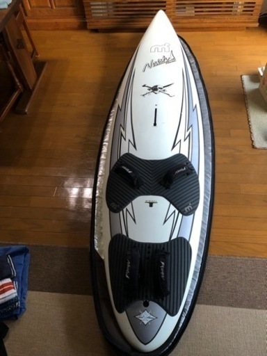 ミストラルナッシュタイタン　フリーライドボード