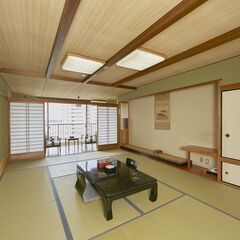 白浜の温泉旅館ホテルのフロント【朝の早番】の画像