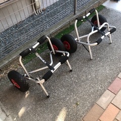カヤック ドーリー 2個セット サーフィン SUP カヌー ボート等に。の画像