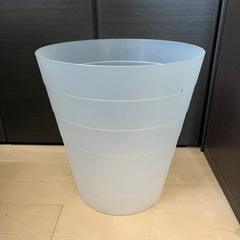 IKEA プラスチックゴミ箱