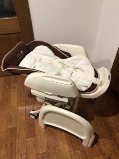 コンビ電動ハイローチェア 【公式通販】
