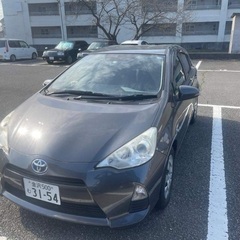 トヨタ アクアの画像