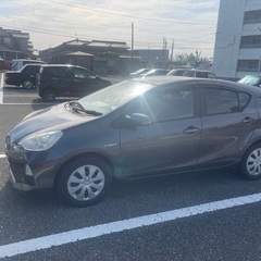 トヨタ アクアの画像