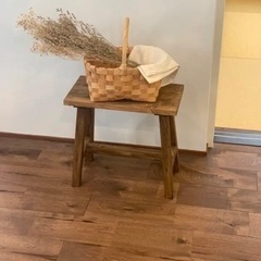 スツール / サイドテーブルの画像