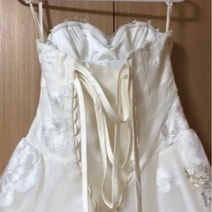 ウェディングドレス9号　ココメロディの画像