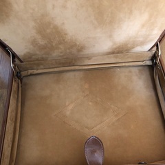 アタッシュケース 革 キャメル ゴールドの画像