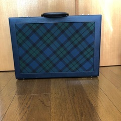 WHITE HORSEアタッシュケースの画像