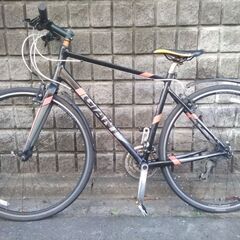 送料無料GIANT クロスバイクCROSTAR M SHIMANO 24速 GIANT ( ジャイアント ) クロスバイク CROSTAR ( クロスター
