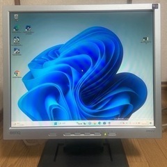 中古 ディスプレイBENQ Q9T3 の画像