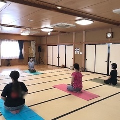 脳からお休みリラックスヨガ 【ナーラーヨガ.アーサナクラス】