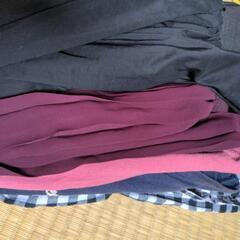 スカート　Tシャツ