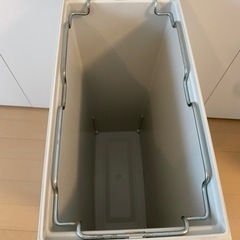 無印ゴミ箱　キャスター付きの画像