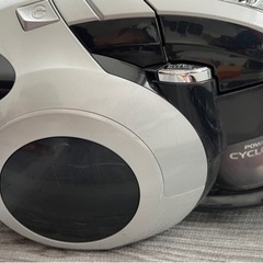SHARP シャープ プラズマクラスター クリーナー サイクロン 掃除機 シルバーxブラック系 バキュームの画像