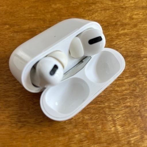 AirPods Pro 初代