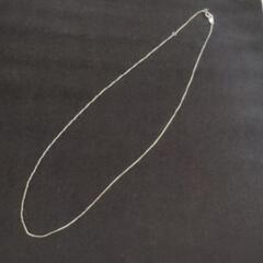 ホワイトゴールドネックレス(チェーン・イタリア製)の画像