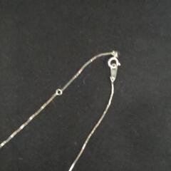 ホワイトゴールドネックレス(チェーン・イタリア製)の画像