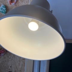 オシャレなスタンド照明器具の画像