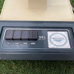 昭和レトロ　　NEC 卓上形扇風機　古い扇風機の画像
