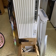 🏠入荷！KOIZUMIウインドエアコン6畳 【エアコン取外し～買...