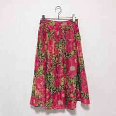 🌈nanashop  spick＆span　Libertyリバティ大花柄×フレアスカートRose Xantheローズザンジーの画像